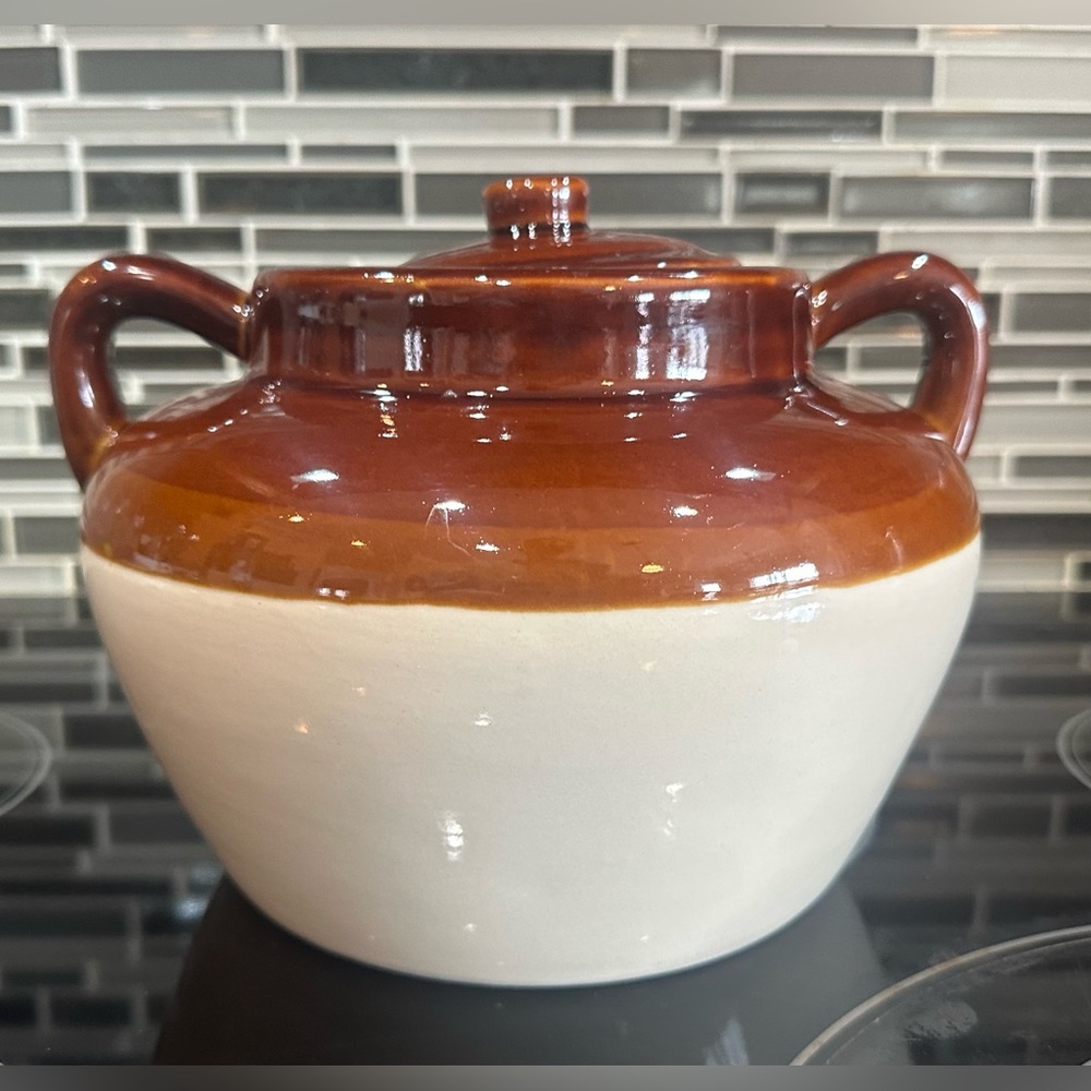 VINTAGE BROWN DRIP SMITH-CHINA POTTERY COOKIE JAR BEAN POT SOUP POT W/LID EUC